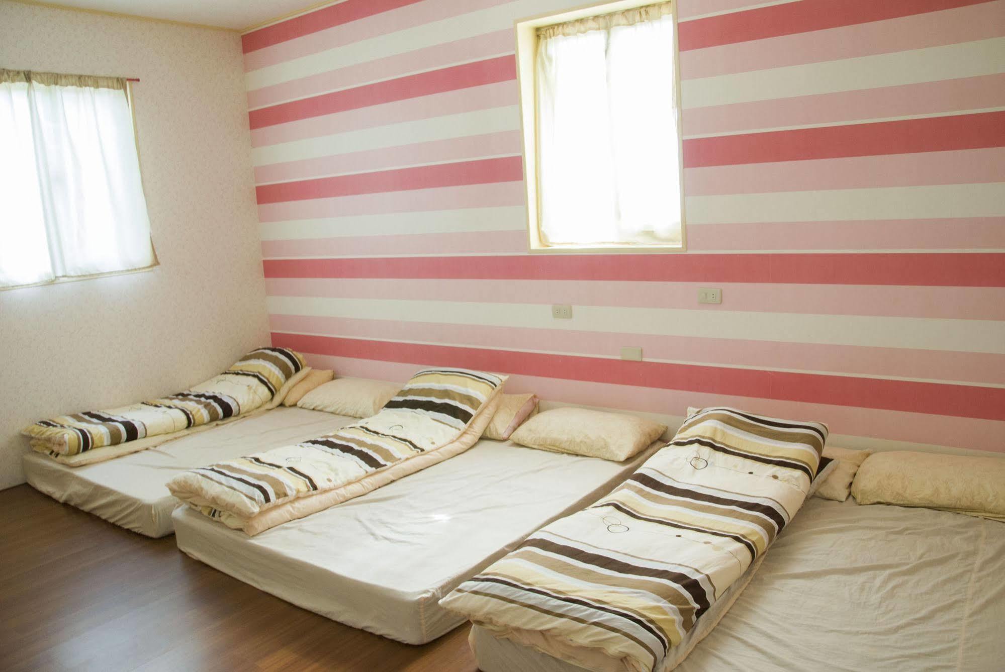 Song Youf Hostel Zhongpu 외부 사진